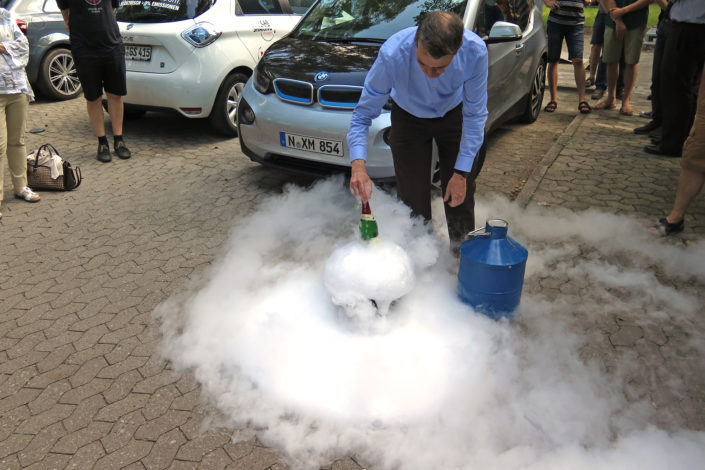 Symbolbild zum Artikel. Der Link öffnet das Bild in einer großen Anzeige.
